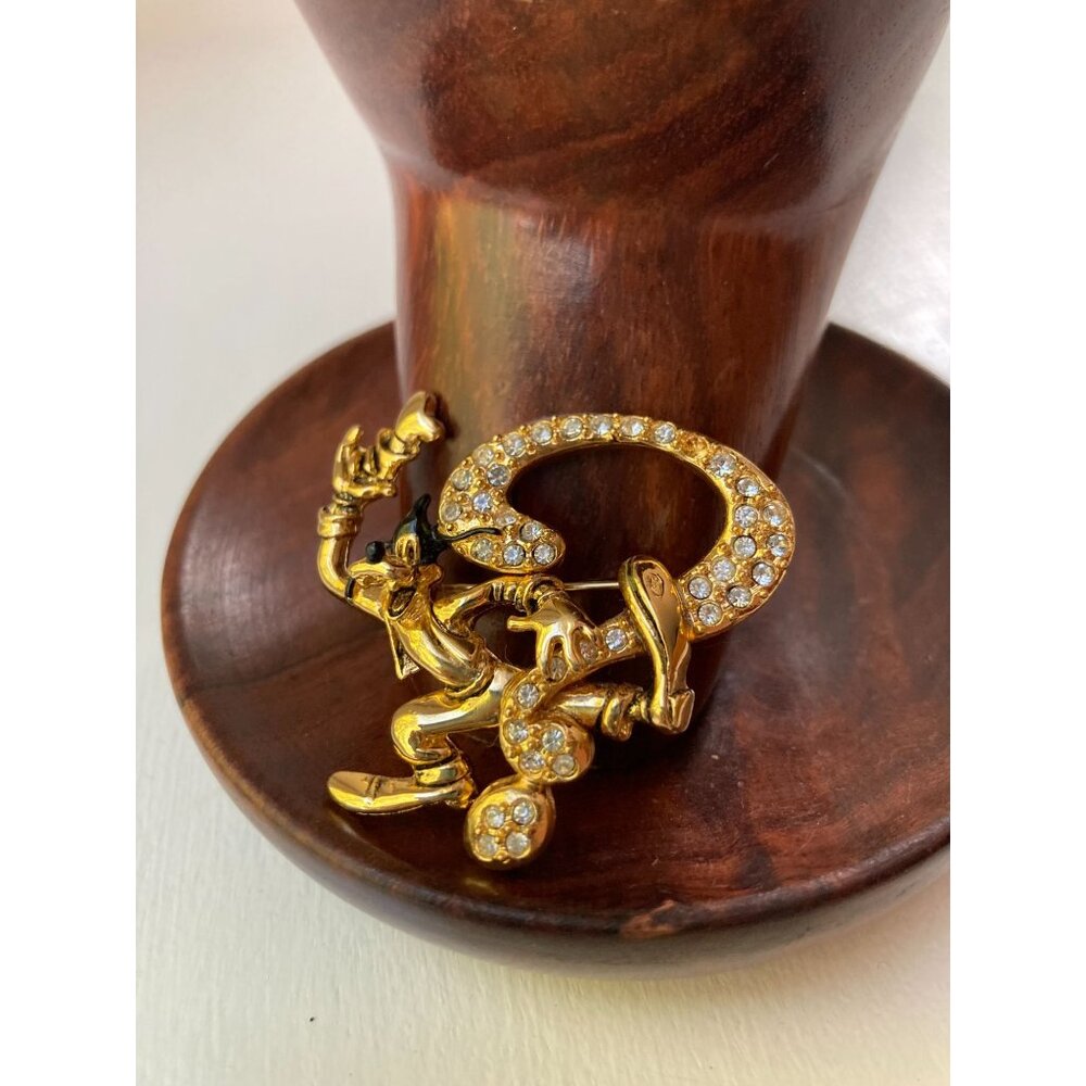 Vtg Gold Tone Goofy Brooch with Question Mark Rhinestones Disney Napier Colab RE